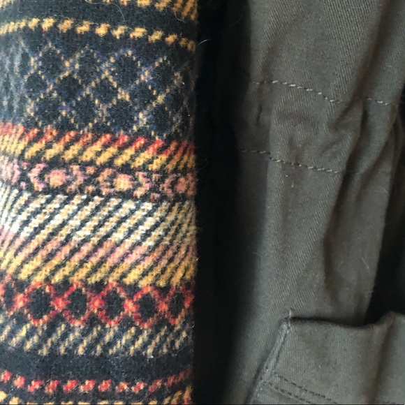 Mossimo jacket - Picture 3 of 3